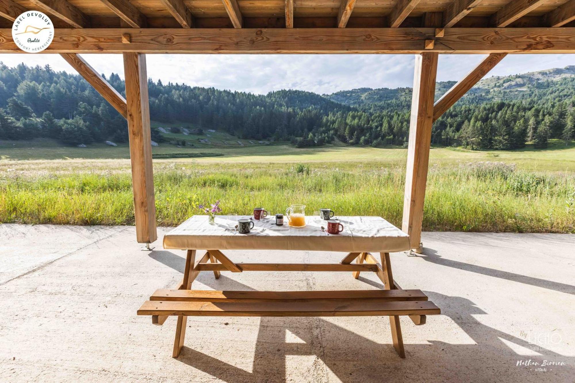 Appartement Lumineux Neuf Dans Bas De Chalet Le Douglas La Joue du Loup Esterno foto